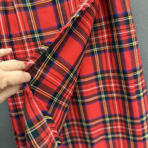 Vintage 70s Edinburgh Woolen Mill Kilt Wrap Skirt Women's Red Multi Plaid Belted - Picture 3 of 10